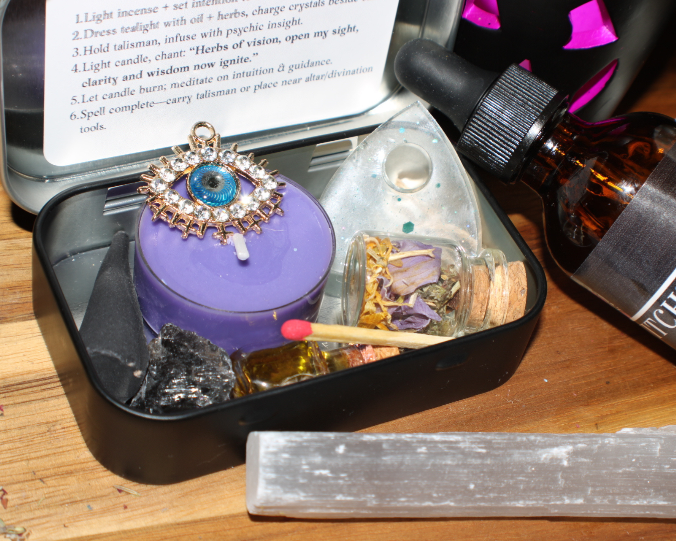 Witch's Eye Altar Kit